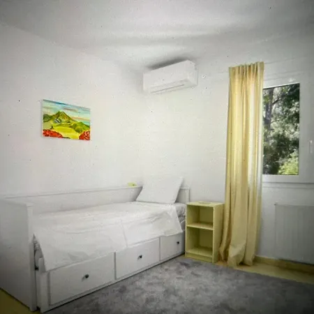 Villa Holiday Villa And Beach Front Sea View - 5Br Refresh *