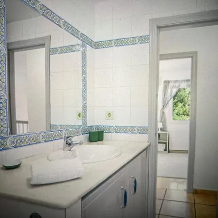Villa Holiday Villa And Beach Front Sea View - 5Br Refresh Lloret de Mar